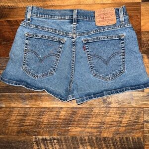Levi's Women's Classic Blue Jean Shorts